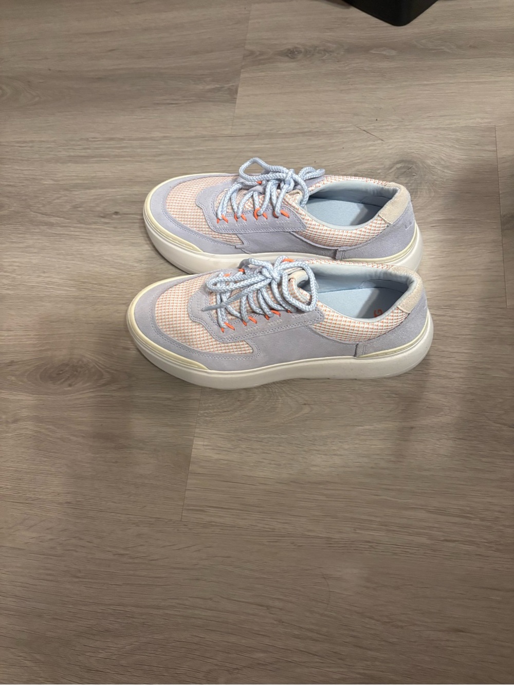 UGG Women’s Chunky Sneakers in Light Blue and Peach - Picture 2 of 4